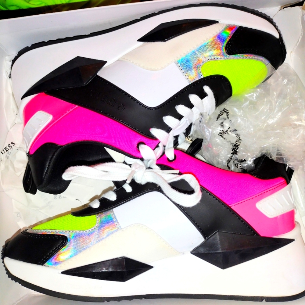 Guess sneakers with matching BODYSUIT
